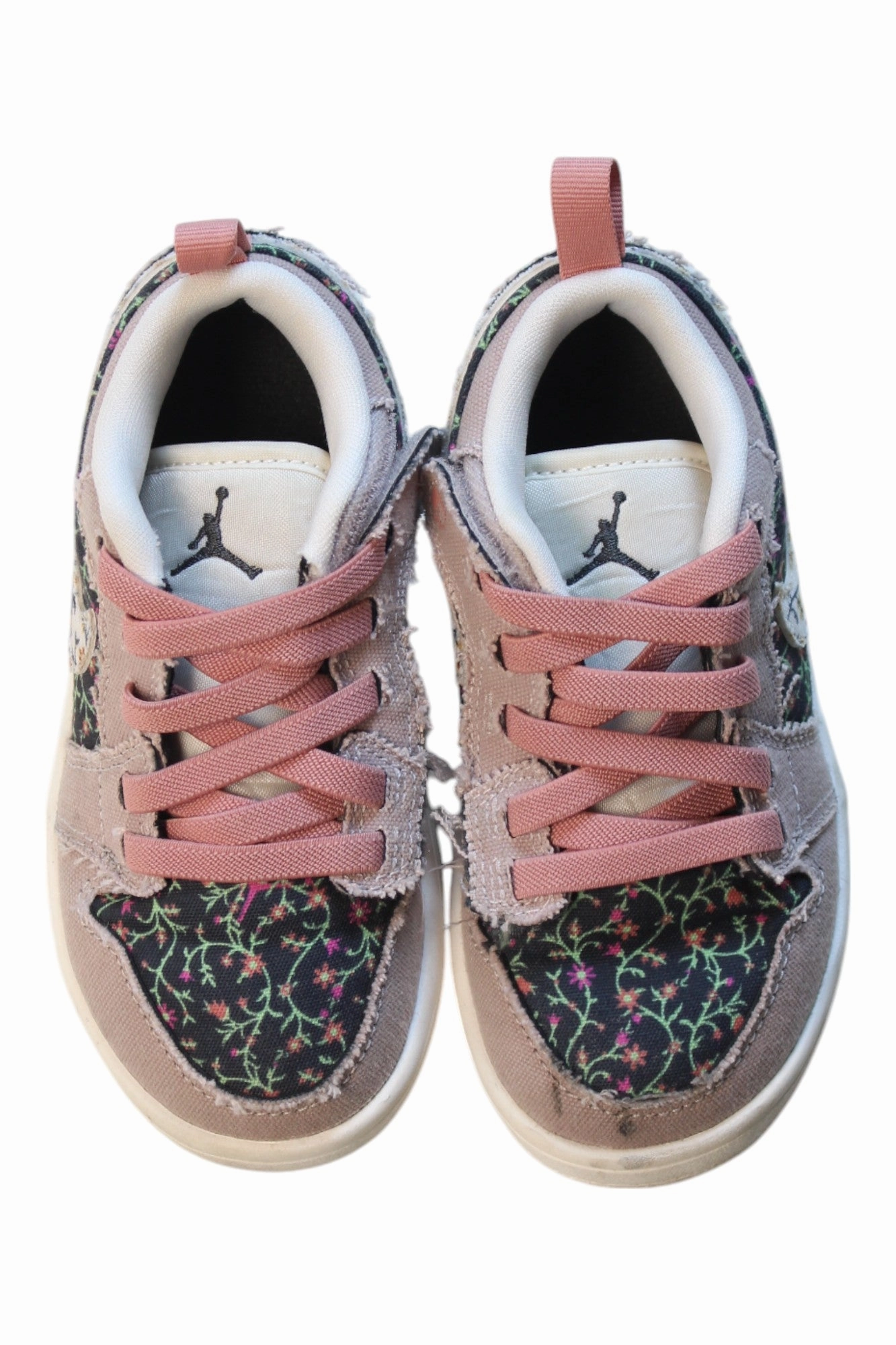 Air Jordan Floral Sneakers EU28
