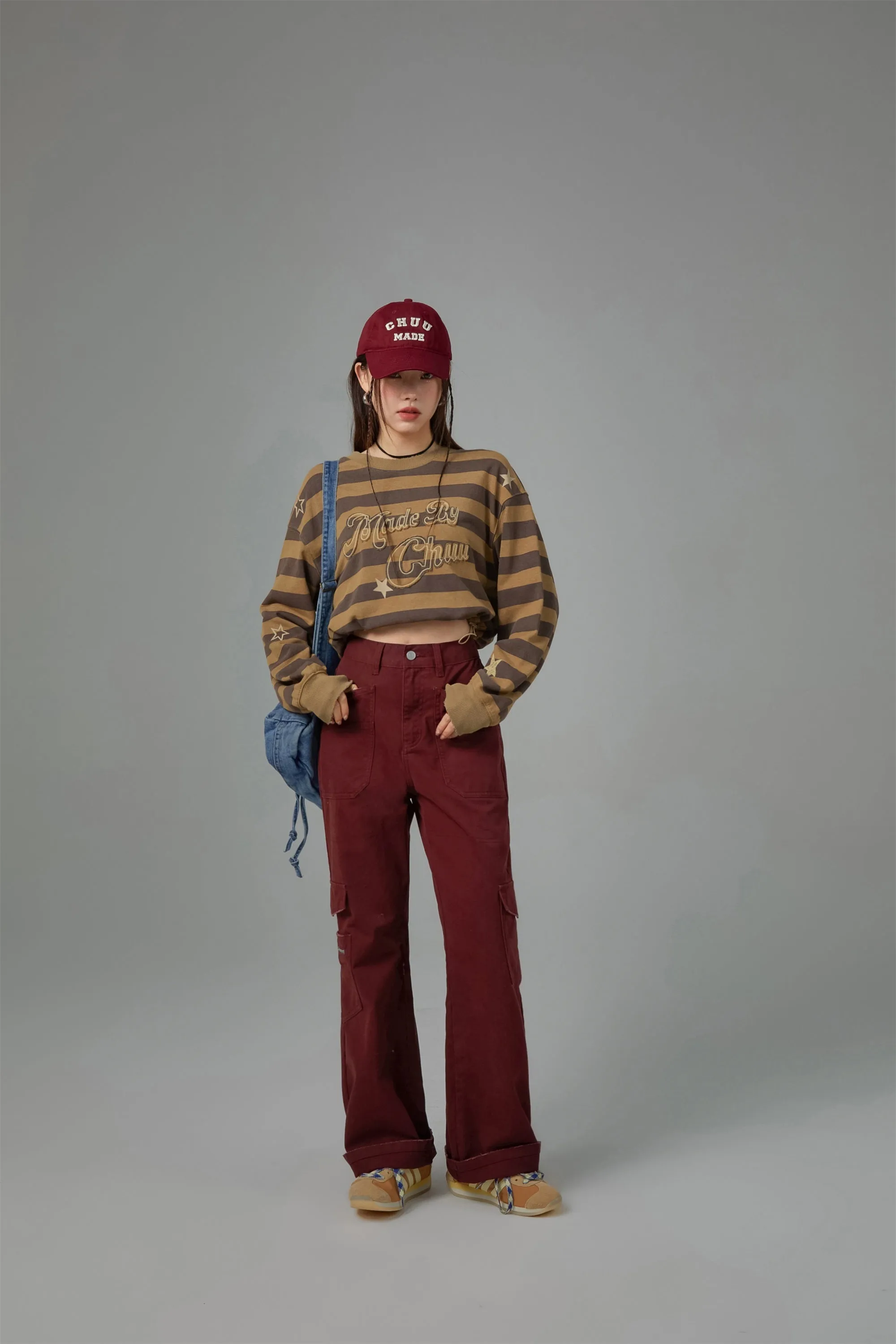 At My Best Gestreiftes Cropped Sweatshirt