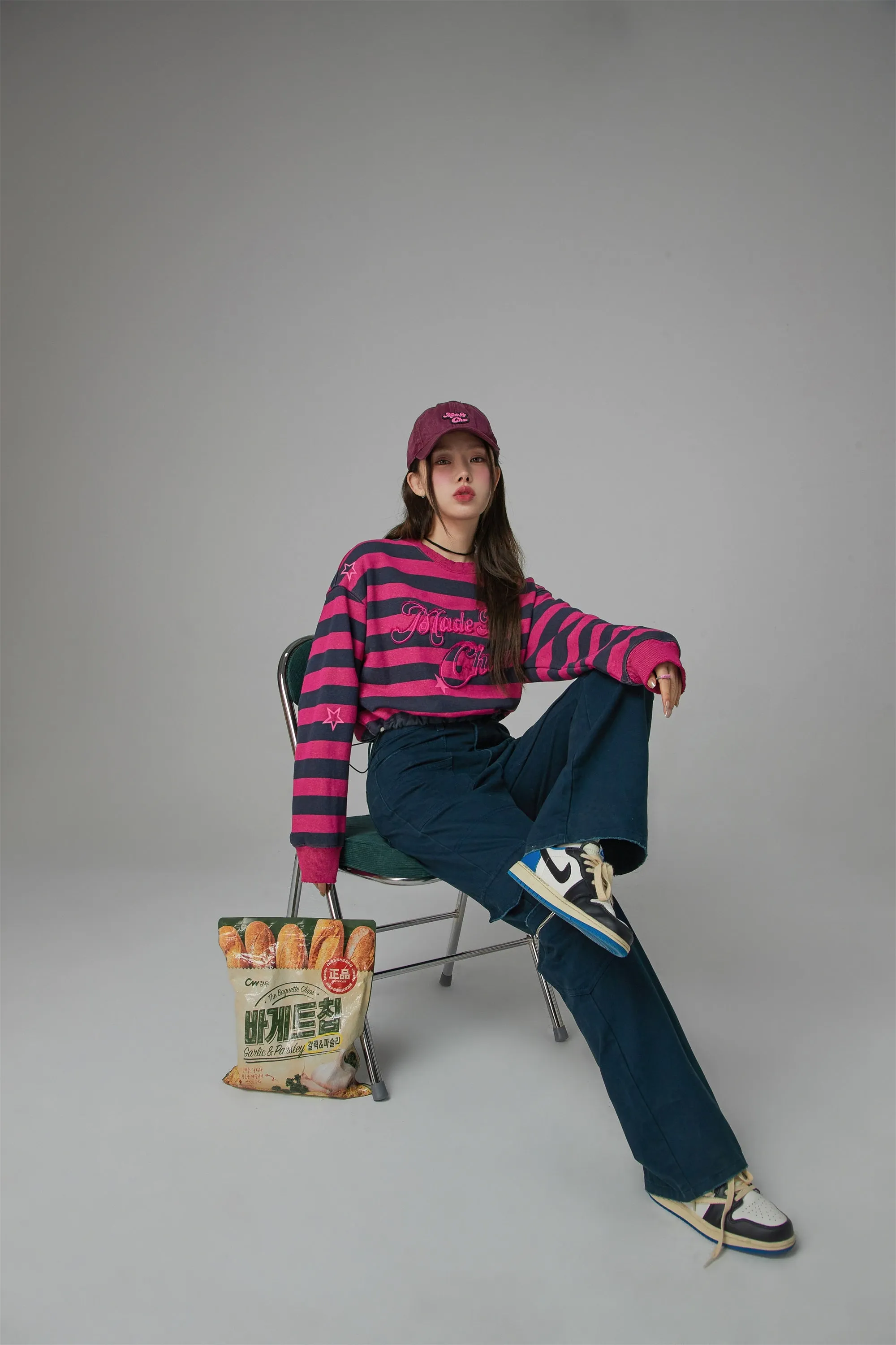 At My Best Gestreiftes Cropped Sweatshirt