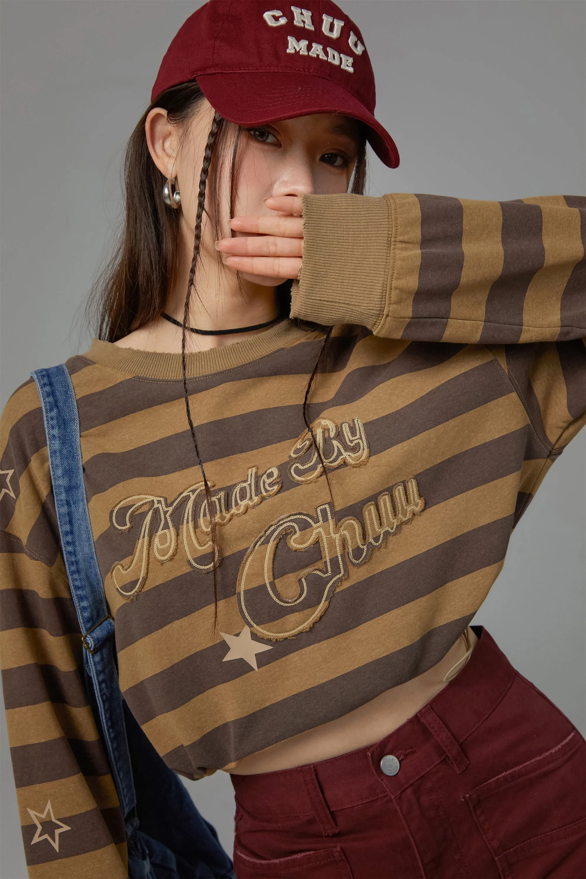 At My Best Gestreiftes Cropped Sweatshirt