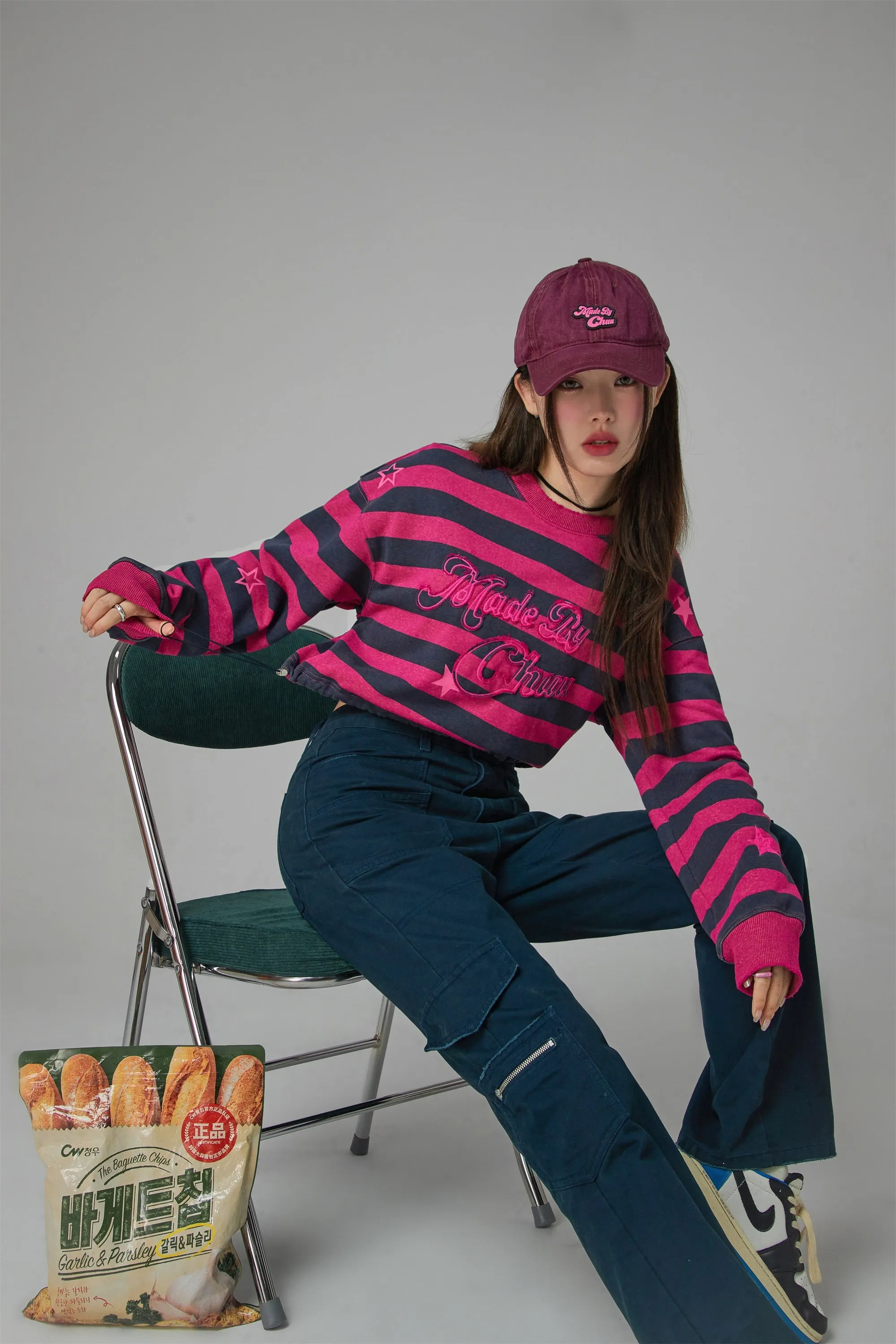 At My Best Gestreiftes Cropped Sweatshirt