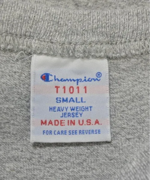 CHAMPION T-Shirts/Oberteile