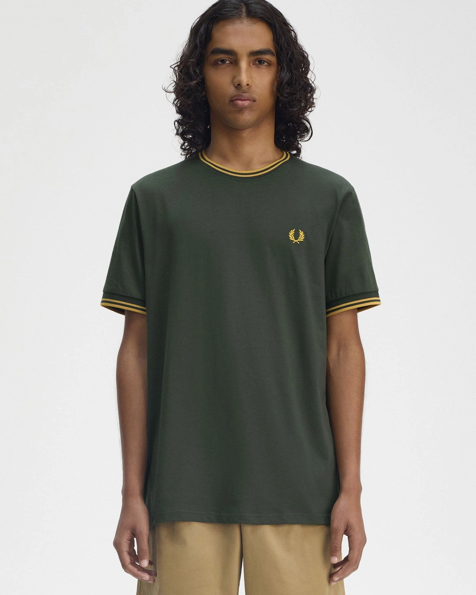 Fred Perry Twin Tipped T Shirt - Court Green / Honeycomb