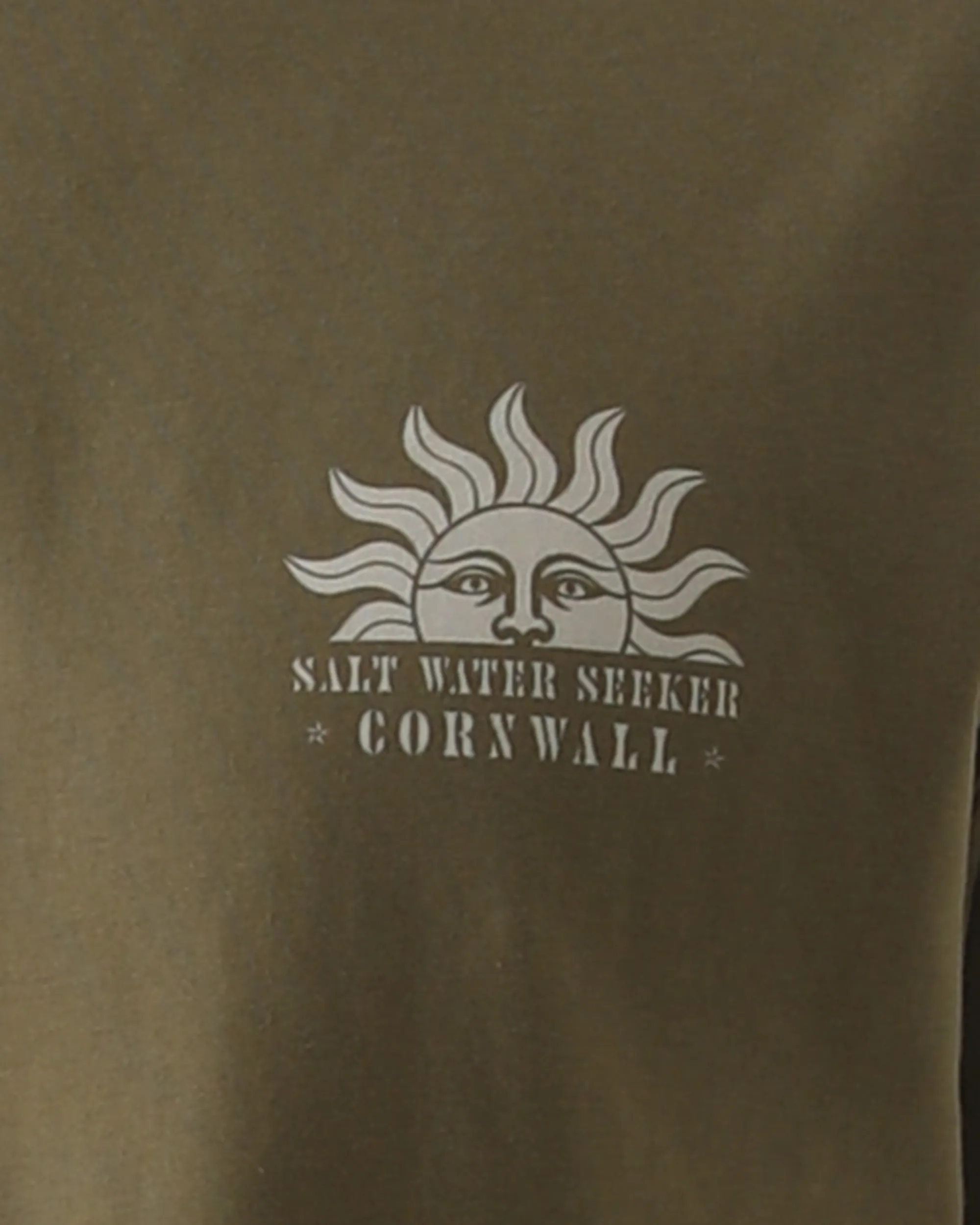 Kaleidoskop T-Shirt in Verblasstem Khaki