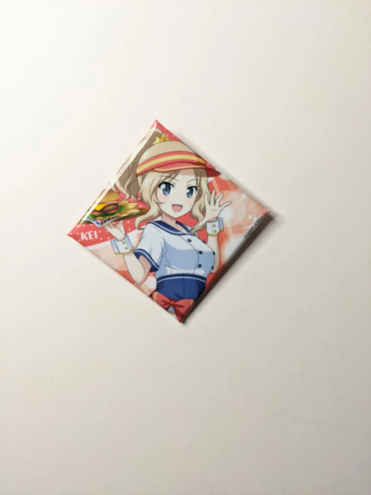 Kay Kei Girls und Panzer Quadratischer Dose-Abzeichen