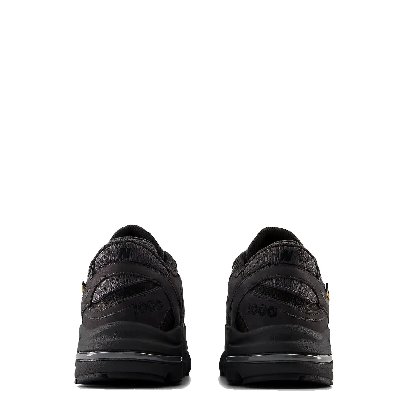 New Balance M1000 Trainer Schwarz Zement / Magnet