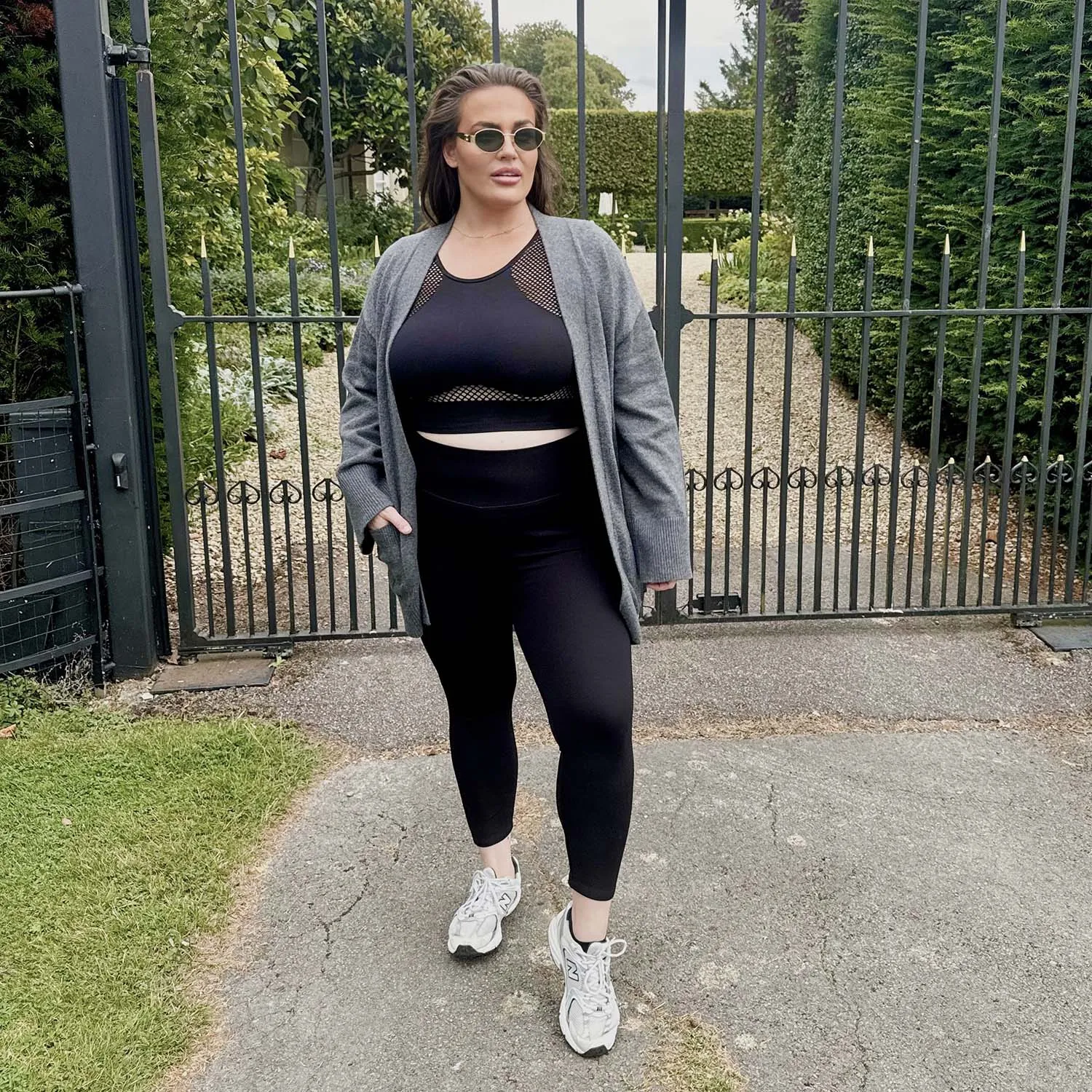 Kurze, blickdichte Leggings - Schwarz (V2)
